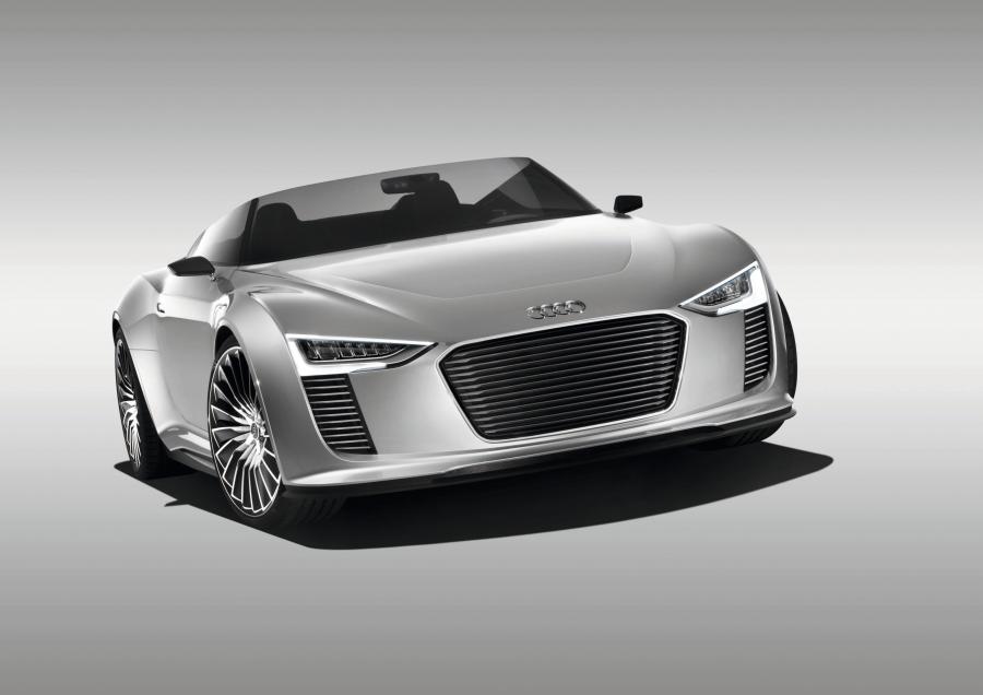  Audi e-Tron Spyder Concept 2010 года  (фото 18 из 105)